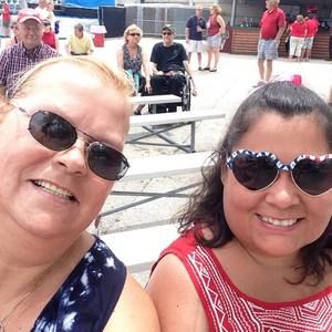 Meet your Posher, Heidi